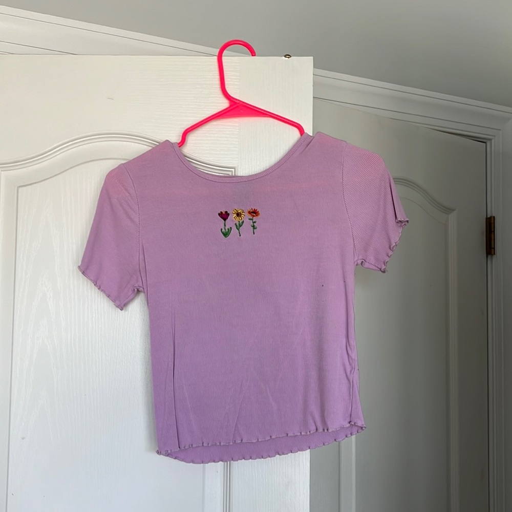 purple crop top